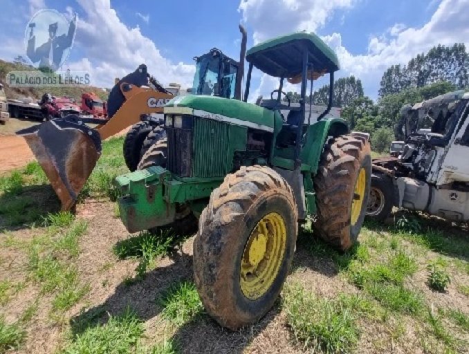 TRATOR JOHN DEERE 7500