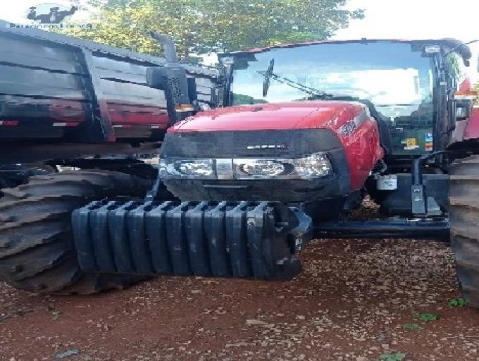 TRATOR CASE FARMALL 130