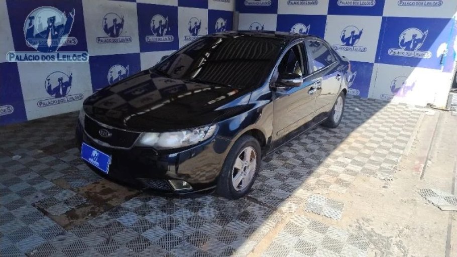 Foto de LOTE-44 KIA CERATO 10/11