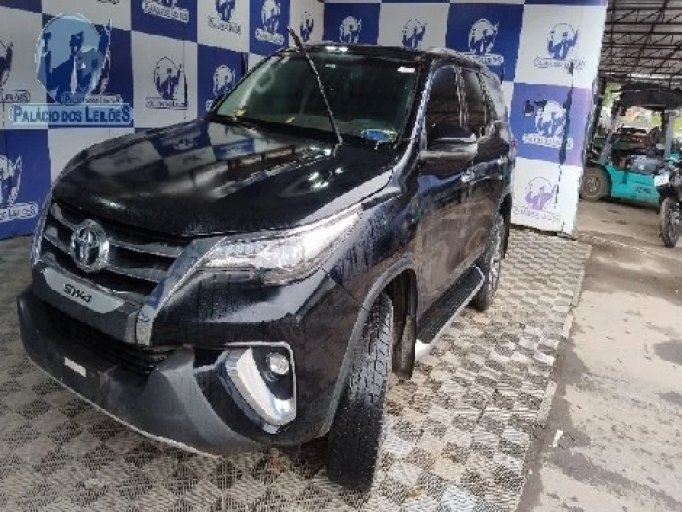 Foto de LOTE-3 TOYOTA HILUX 18/19