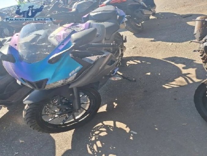 Foto de LOTE-38 YAMAHA YZF R15 ABS 25/25