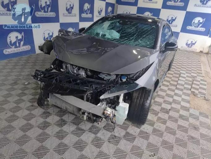 MERCEDES BENZ AMG CLA35 20/20