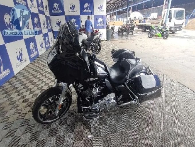 HARLEY DAVIDSON STREET GLIDE FLHX 17/18