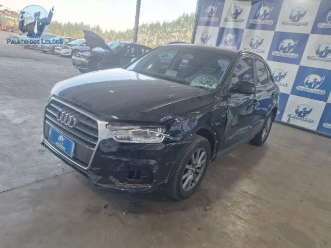 AUDI Q3 15/16